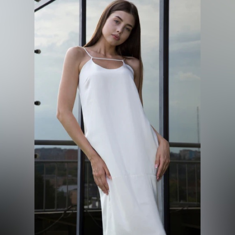 White Halter Neck Sleeveless Sundress